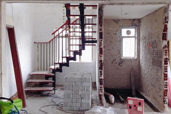 如何在不破壞建筑結(jié)核的前提下拆除含有鋼筋的混泥土樓梯？